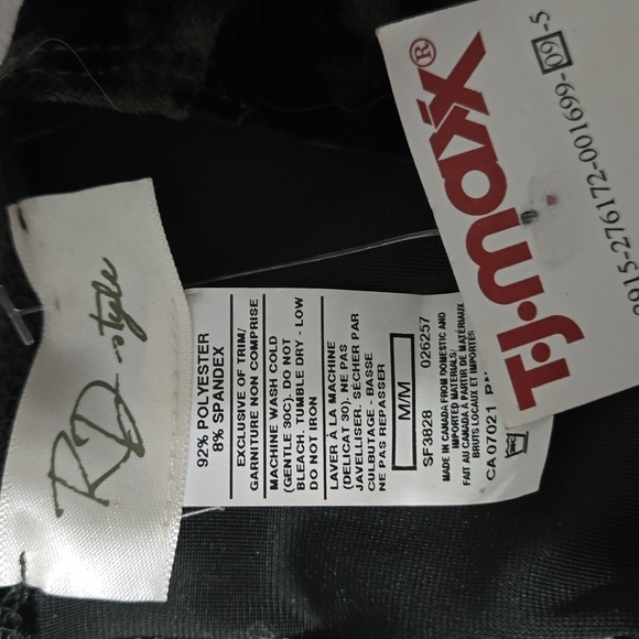 RD Style Green Velvet Dress - Picture 2 of 4